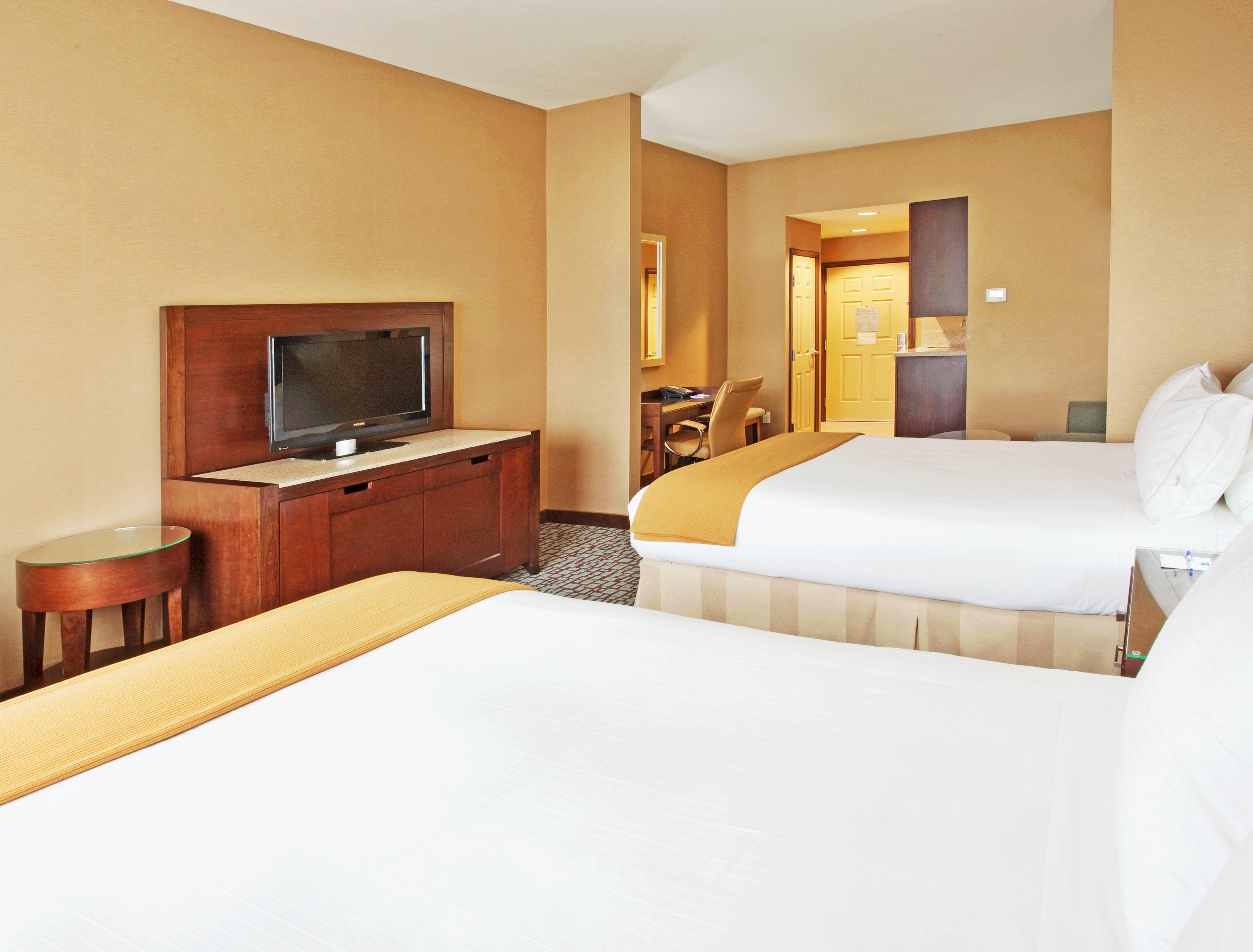 Holiday Inn Express & Suites Salinas By Ihg Exterior photo